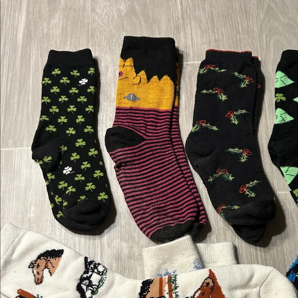 Colorful Patterned Women's novelty Socks Set - Picture 6 of 14